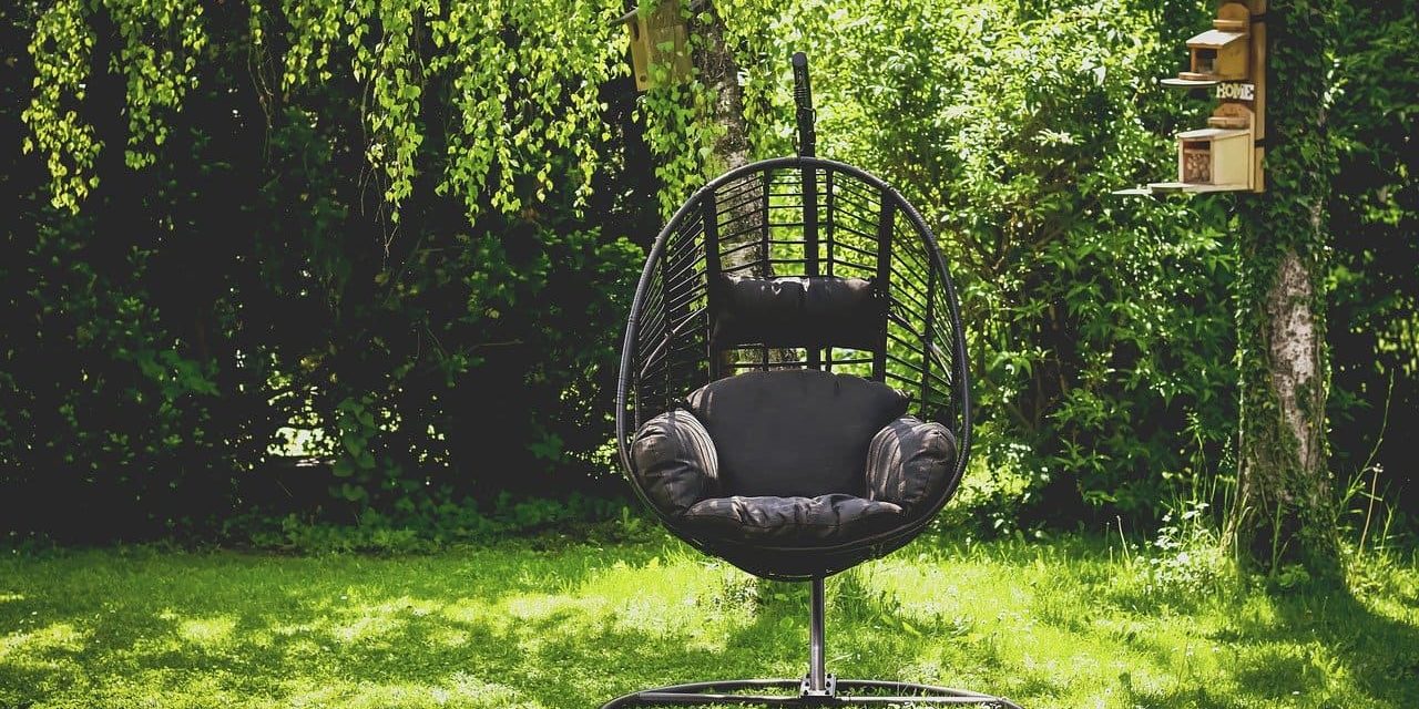 Urlaub im Garten? Mit diesen Gartenmöbel gibt es Urlaubsfeeling garantiert!